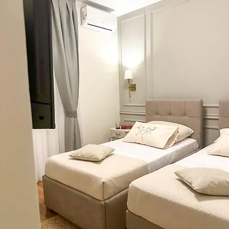 Villa Villa F In Vrgorac - Makarska